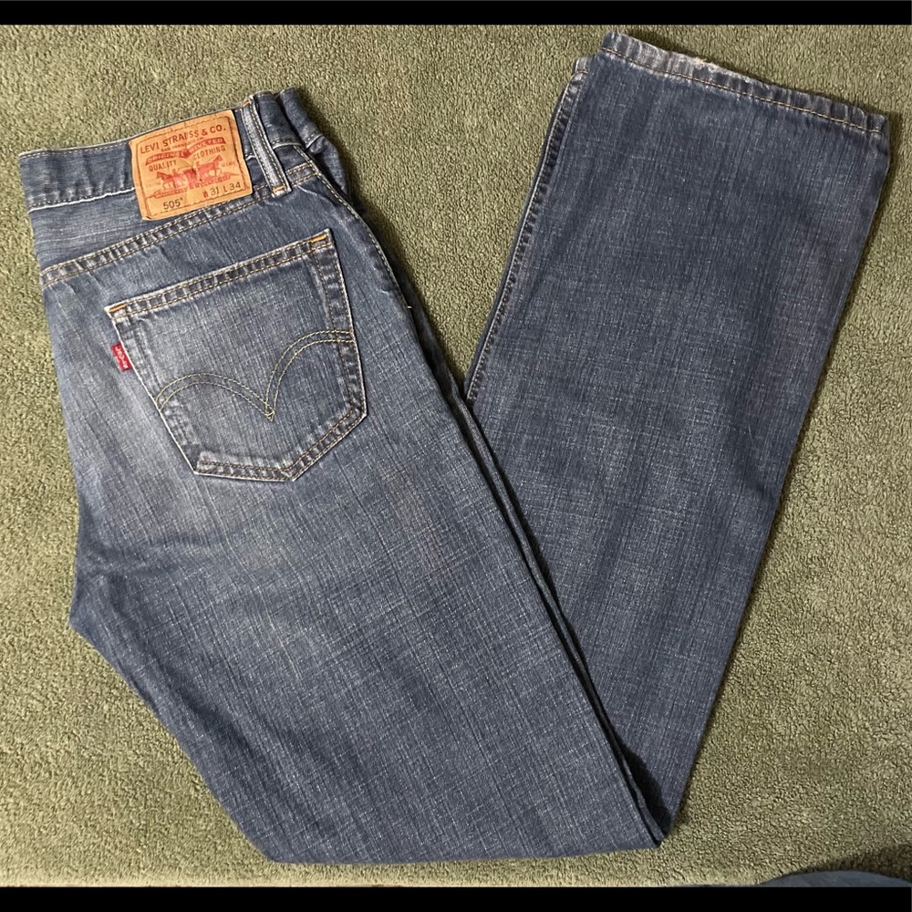 Mens Levi’s 505 size 31 x 34
